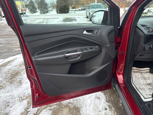 Used 2014 Ford Escape SE w/ Equipment Group 201A image 14