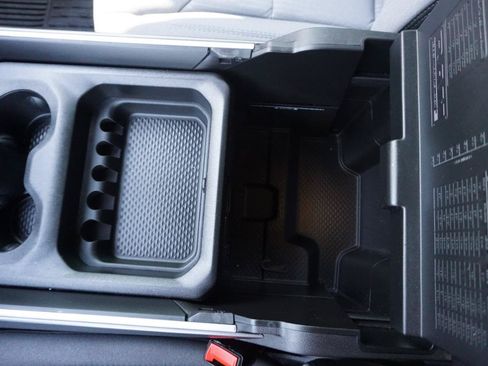 Used 2022 RAM 1500 Big Horn AWD/4WD image 23