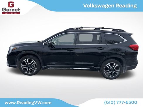 Used 2023 Subaru Ascent Limited image 2