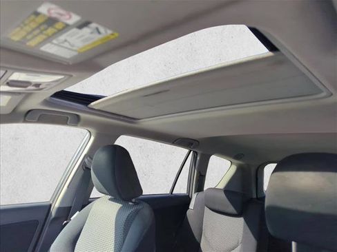 Used 2010 Toyota RAV4 Sport image 17