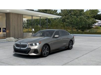 New 2026 BMW 550e xDrive w/ Executive Package