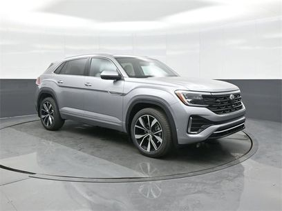New 2026 Volkswagen Atlas Cross Sport SEL Premium R-Line