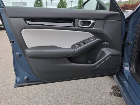 Used 2026 Honda Civic Sport Touring image 17