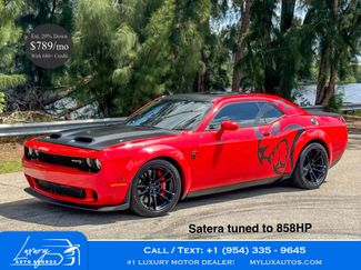 Used 2022 Dodge Challenger SRT Hellcat image 1