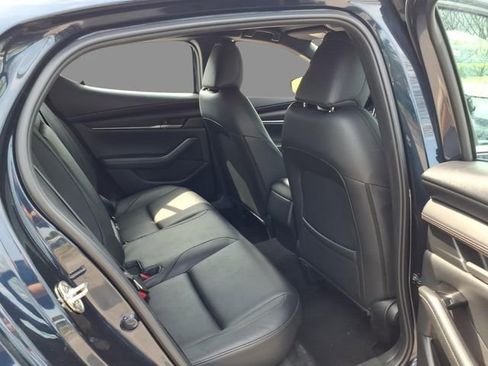 Used 2024 MAZDA MAZDA3 s FWD image 11