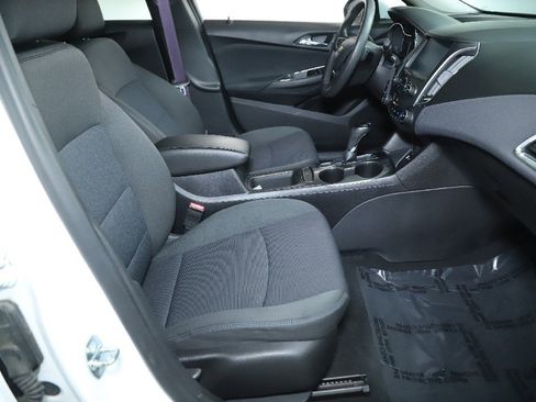 Used 2016 Chevrolet Cruze LT w/ Sun And Sound Package image 34