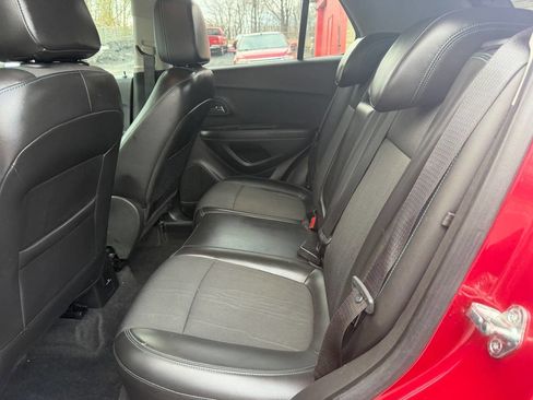 Used 2015 Chevrolet Trax LT w/ LT Plus Package image 12