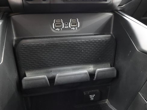 Used 2022 RAM 2500 Big Horn w/ Level C Equiment Group AWD/4WD image 46