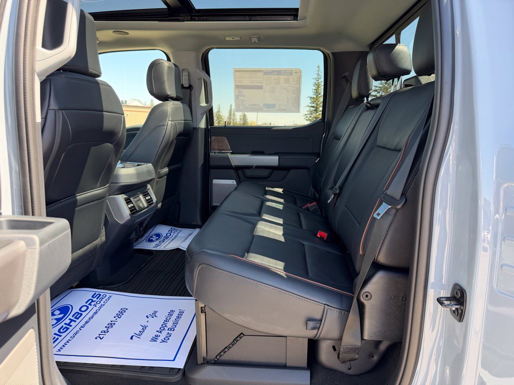 New 2026 Ford F350 Lariat w/ Black Appearance Package AWD/4WD image 12