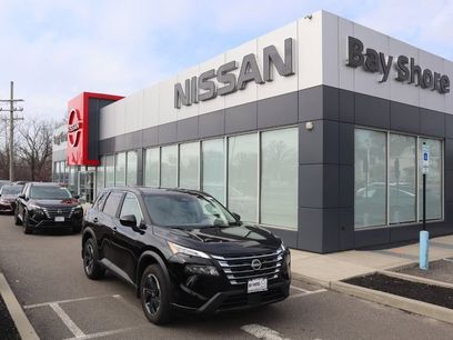Certified 2025 Nissan Rogue SV