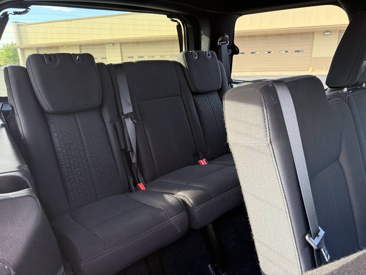 Used 2017 Ford Expedition XLT AWD/4WD image 24