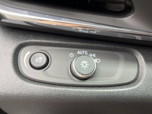 New 2026 Buick Envista Sport Touring w/ Convenience I Package FWD image 10