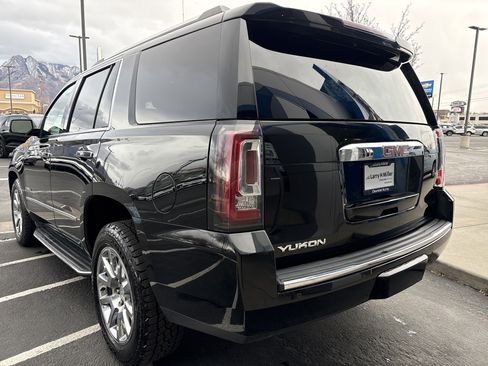 Used 2016 GMC Yukon Denali w/ Open Road Package image 4