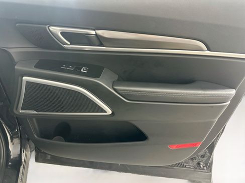 Used 2025 Kia Telluride S FWD image 34