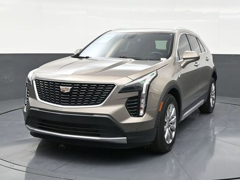 Used 2020 Cadillac XT4 Premium Luxury FWD image 8