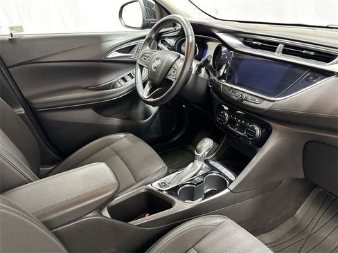Certified 2022 Buick Encore GX Select image 27