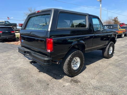 Used 1995 Ford Bronco XLT AWD/4WD image 5