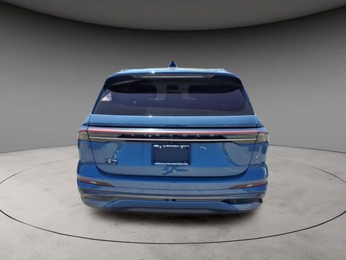 New 2026 Lincoln Nautilus Reserve w/ Jet Appearance Package AWD/4WD image 8