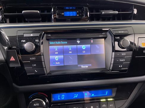 Used 2016 Toyota Corolla S FWD image 22