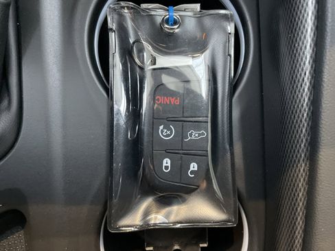 Certified 2025 Dodge Durango GT w/ Blacktop Package image 39