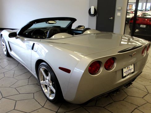 Used 2006 Chevrolet Corvette 2dr Conv w/ Preferred Equipment Group image 8