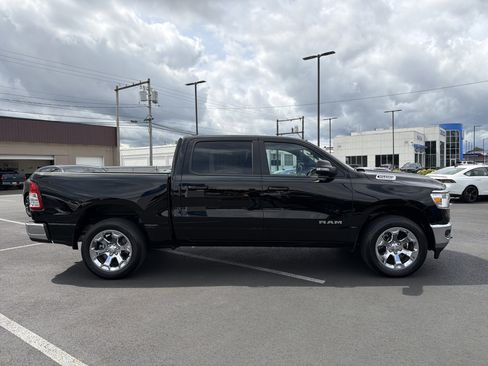 Used 2022 RAM 1500 Big Horn AWD/4WD image 2