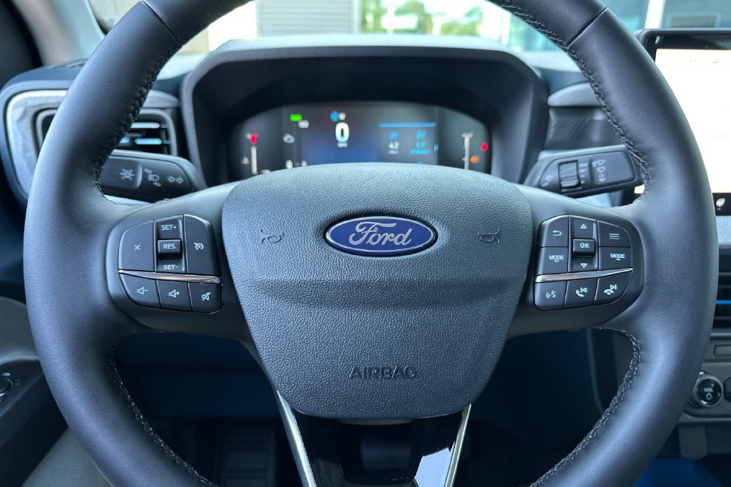 New 2026 Ford Maverick XLT w/ XLT Luxury Package FWD image 22