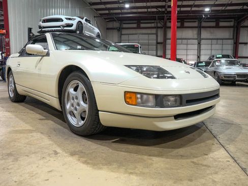 Used 1993 Nissan 300ZX Base 2dr Convertible image 23