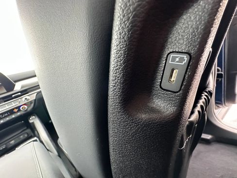 New 2025 Kia Telluride S image 23