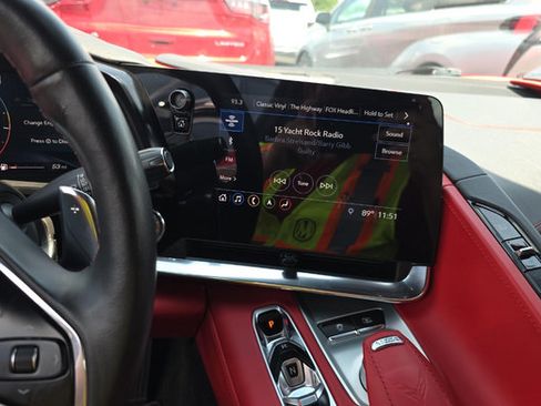 Used 2020 Chevrolet Corvette Stingray Premium Cpe w/ 3LT Preferred Equipment Group RWD image 7