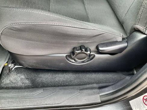 Used 2019 Toyota Tacoma SR w/ SR Convenience Package RWD image 20