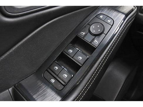 Used 2023 Nissan Rogue SV w/ SV Premium Package FWD image 22