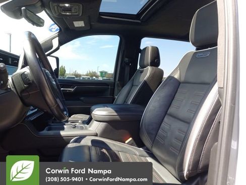 Used 2024 GMC Sierra 2500 AT4X image 23