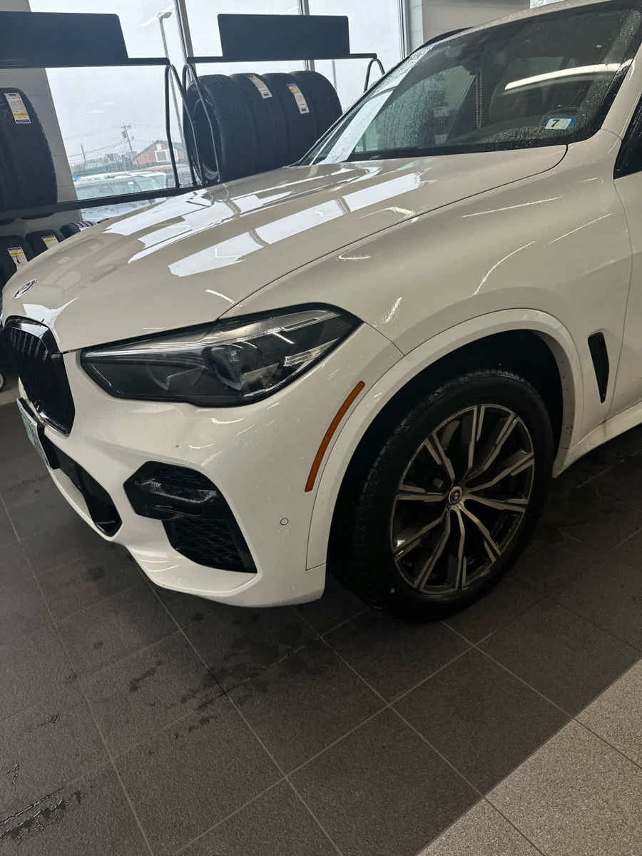 Used 2023 BMW X5 M50i w/ Climate Comfort Package AWD/4WD image 1