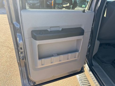 Used 2010 Ford F250 XLT image 13