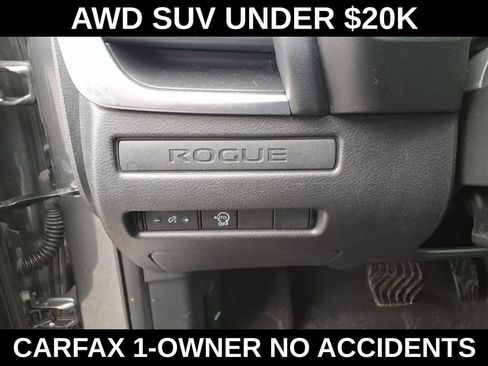 Used 2023 Nissan Rogue S image 17