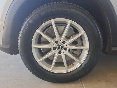 Used 2024 Mercedes-Benz GLE 450 4MATIC image 7