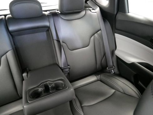 New 2025 Jeep Compass Limited image 18