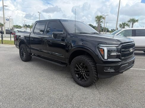 Used 2025 Ford F150 Lariat w/ Equipment Group 501A Mid AWD/4WD image 8