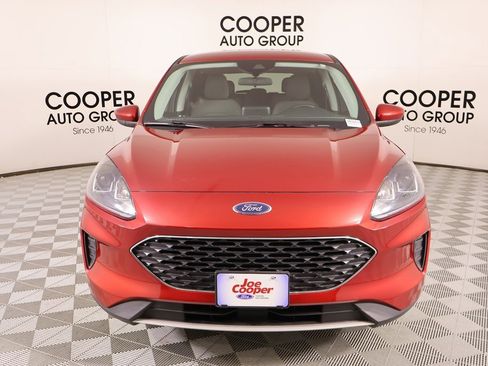 Used 2021 Ford Escape SE w/ Convenience Package image 9