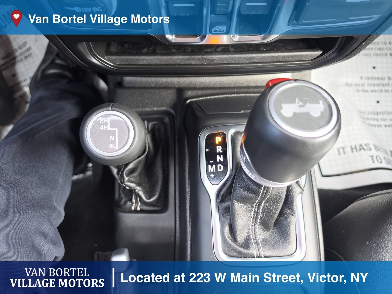Used 2021 Jeep Wrangler Unlimited Sahara w/ Uconnect 4C Nav & Sound Group AWD/4WD image 19