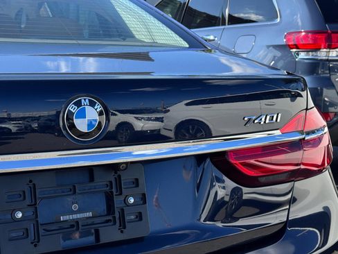 Used 2019 BMW 740i xDrive 740i xDrive w/ Executive Package image 7