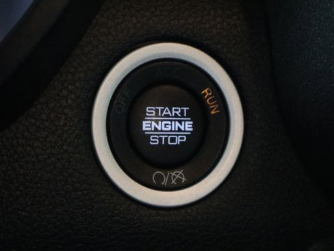 Used 2020 RAM 2500 Tradesman w/ Safety Group image 31