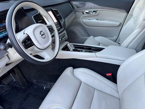 Used 2023 Volvo XC90 T8 Ultimate w/ Protection Package Premier AWD/4WD image 9
