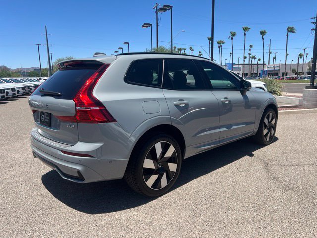 Used 2025 Volvo XC60 T8 Plus w/ Protection Package Premier AWD/4WD image 3