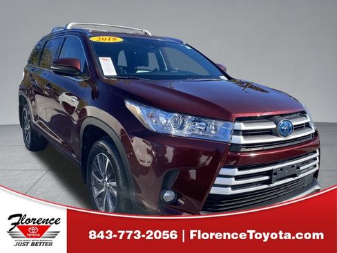 Used 2018 Toyota Highlander XLE image 1