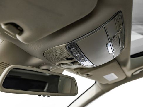 Used 2017 Mercedes-Benz S 550 4MATIC PREMIUM PKG WARMTH & CO image 30