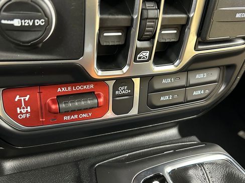 New 2026 Jeep Gladiator Sport image 21