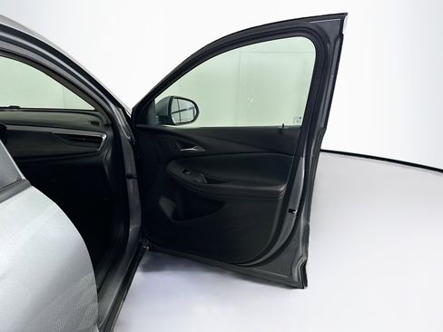 Used 2025 Buick Encore GX Preferred image 30