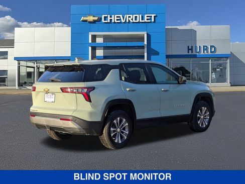 New 2026 Chevrolet Equinox LT w/ Convenience Package II image 4